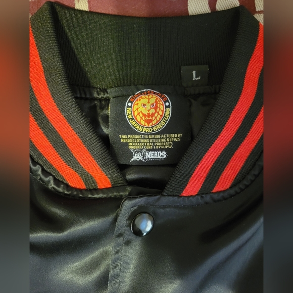 Brand new size large njpw l.i.j Tetsuya Naito jacket. - Picture 6 of 7